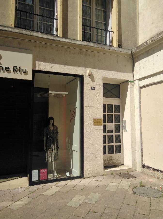 Le Gambetta Apartment Поатие Екстериор снимка